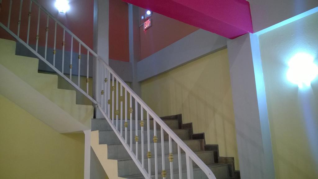 Maya Bella Downtown Hotel سان إجناسيو المظهر الخارجي الصورة